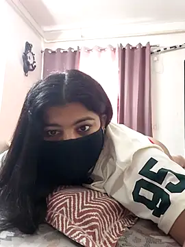 Snapshot of Aavya_007 chatting on 13, 6, 2026 Aavya 007 online show from 13, 6, 2026