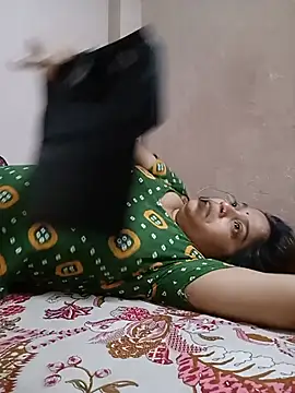 Trisha 71 online show from 13, 6, 2026