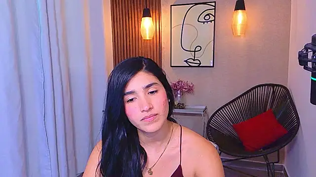 Lia Mar  online show from 18, 6, 2026