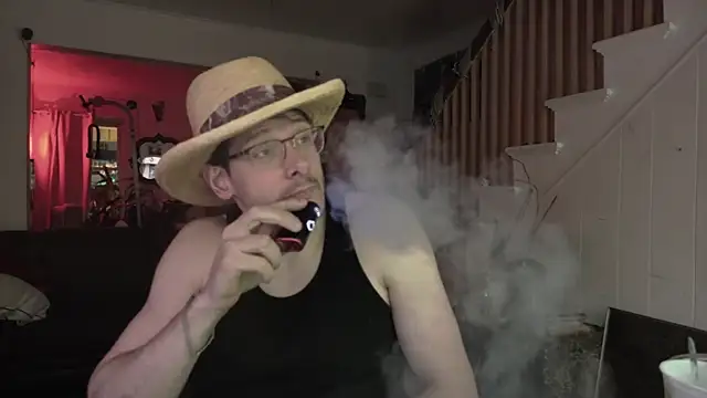 Snapshot of MasterDaddyCool chatting on 9, 5, 2026 MasterDaddyCool online show from 9, 5, 2026