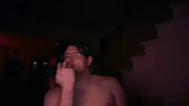 Snapshot of MasterDaddyCool chatting on 12, 5, 2026 MasterDaddyCool online show from 12, 5, 2026