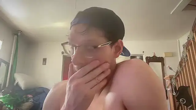 Snapshot of MasterDaddyCool chatting on 17, 5, 2026 MasterDaddyCool online show from 17, 5, 2026