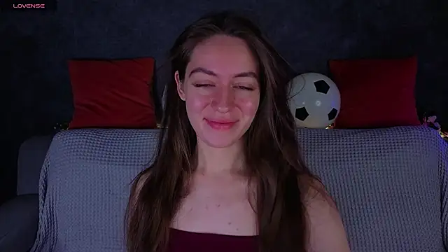 Agnes Wells online show from 21, 6, 2026