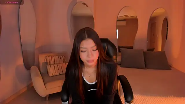 Snapshot of SophieHouston_ chatting on 3, 7, 2026 SophieHouston online show from 3, 7, 2026