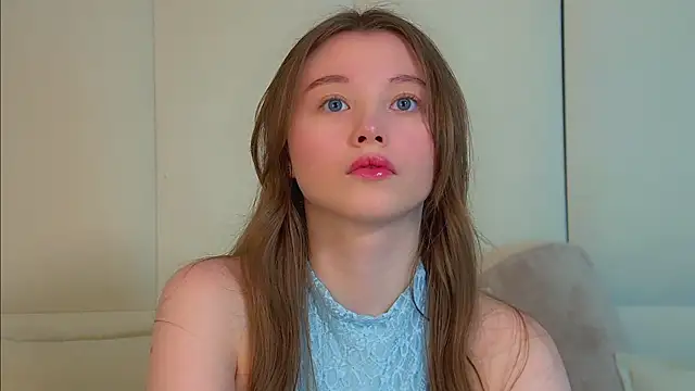 KeiraAsti online show from 15, 6, 2026