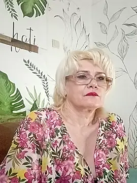 Catty Lady online show from 15, 6, 2026