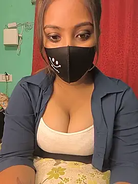 Miss Mayaa  online show from 3, 6, 2026