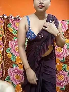Seducing couple online show from 14, 6, 2026