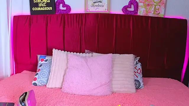 cuteeimy online show from 22, 6, 2026