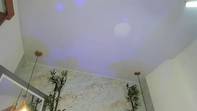 Snapshot of LittleeJaz chatting on 8, 5, 2026 LittleeJaz online show from 8, 5, 2026