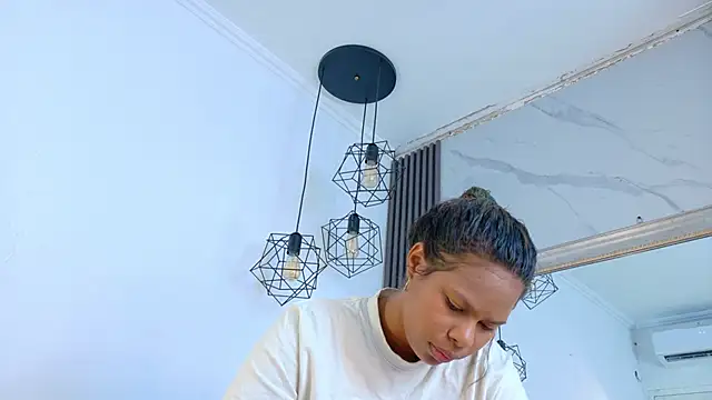 keyla mejia online show from 19, 6, 2026