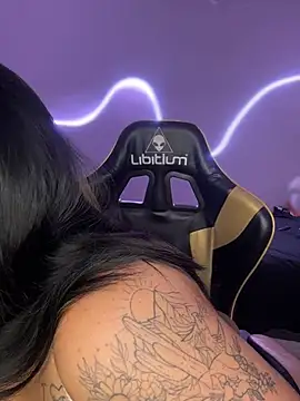 victoria amatista  online show from 15, 6, 2026