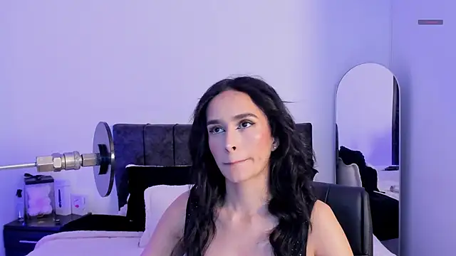 Taylormaxwell online show from 9, 5, 2026
