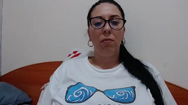 jollene online show from 8, 6, 2026