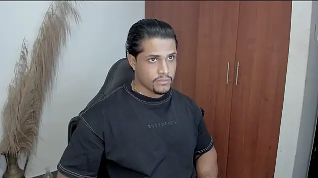 Evansdark1 online show from 19, 6, 2026