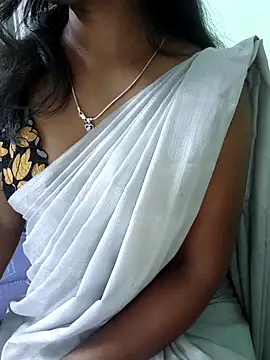 Snapshot of Laxmipriyatamil chatting on 14, 6, 2026 Laxmipriyatamil online show from 14, 6, 2026