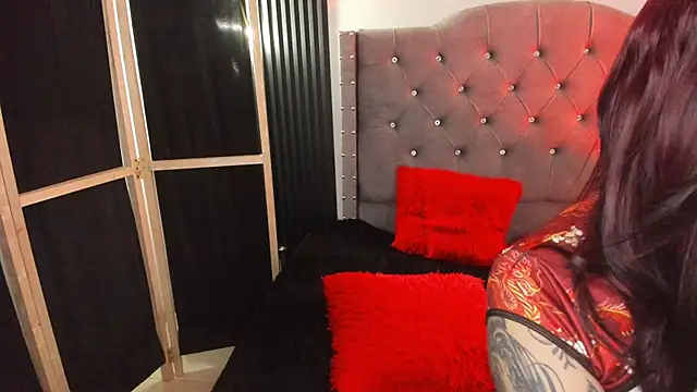 Scarbadgirl  online show from 18, 6, 2026