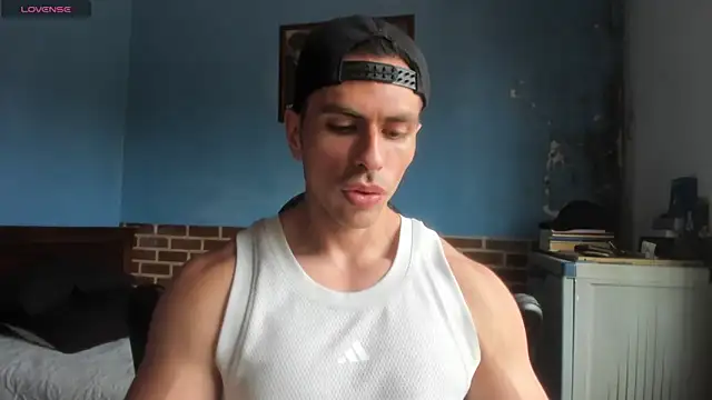 Snapshot of justinkarter chatting on 15, 5, 2026 justinkarter online show from 15, 5, 2026