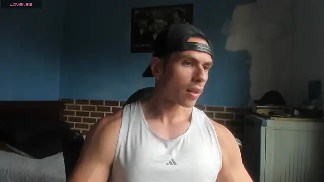 Snapshot of justinkarter chatting on 17, 6, 2026 justinkarter online show from 17, 6, 2026