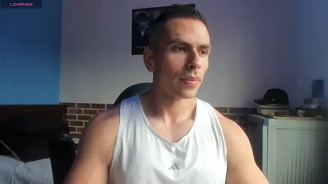 Snapshot of justinkarter chatting on 24, 6, 2026 justinkarter online show from 24, 6, 2026