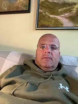 Snapshot of Renebisex chatting on 11, 4, 2026 Renebisex online show from 11, 4, 2026