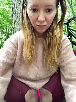 FayeFlame online show from 15, 6, 2026