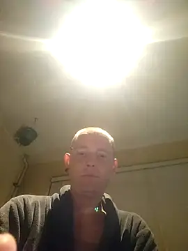 piercingpik online show from 10, 6, 2026