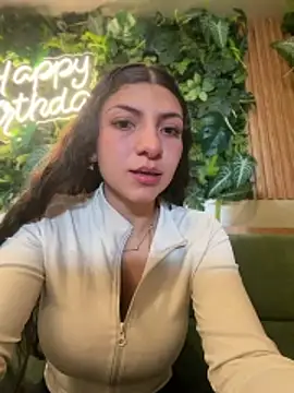 Snapshot of arieel__722 chatting on 1, 6, 2026 arieel 722 online show from 1, 6, 2026