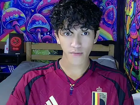 kenbigcockxx online show from 19, 6, 2026