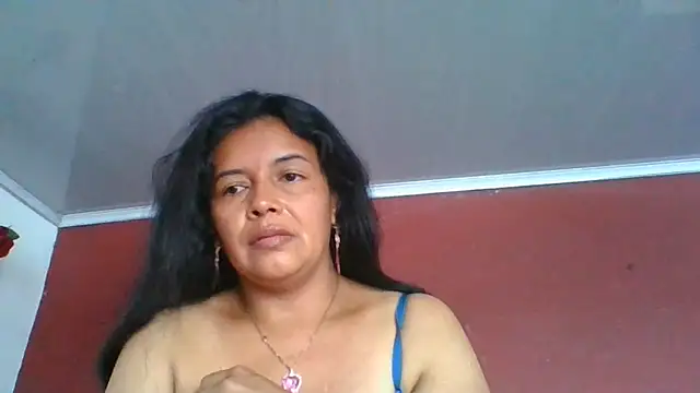 DianaOchoa  online show from 19, 6, 2026