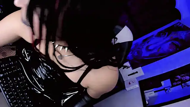 Yareth Rouss  online show from 14, 6, 2026