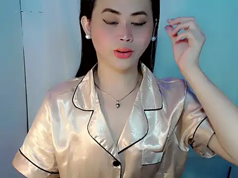 slutty afina online show from 23, 6, 2026
