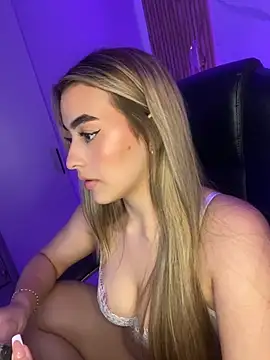 KYLIE JONES6 online show from 11, 6, 2026