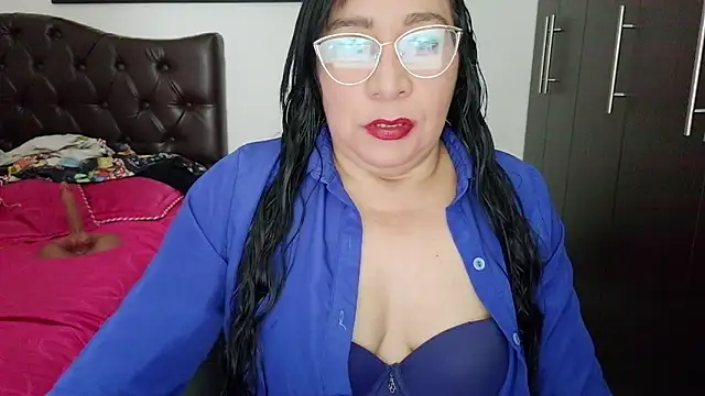 Grace mature milf online show from 25, 6, 2026