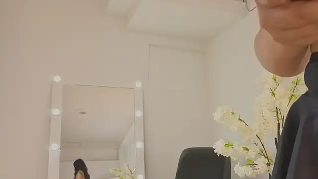 InnaVolkova online show from 18, 6, 2026
