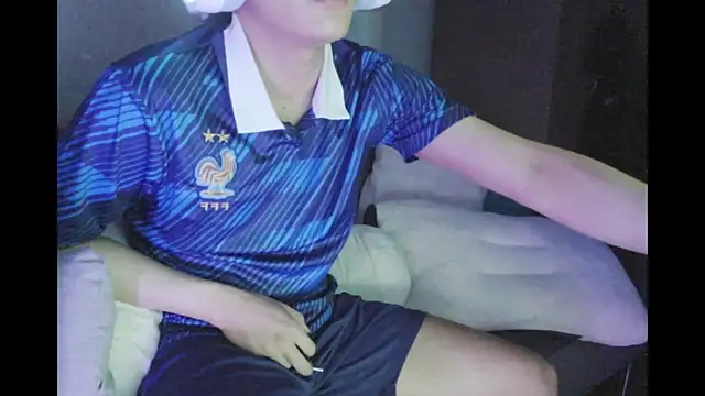 boyhigh1997 online show from 9, 6, 2026