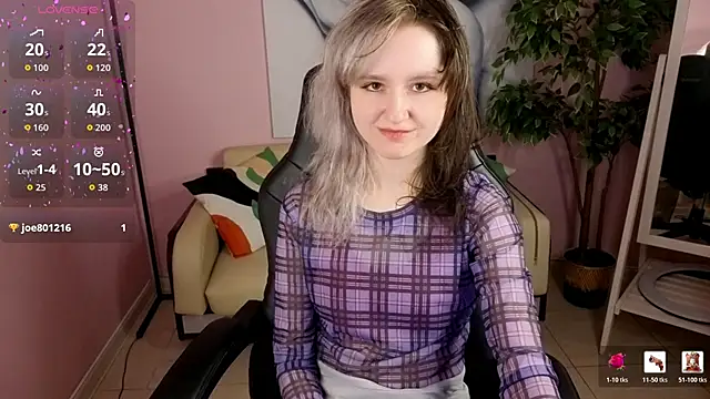 girl next doorr online show from 7, 6, 2026