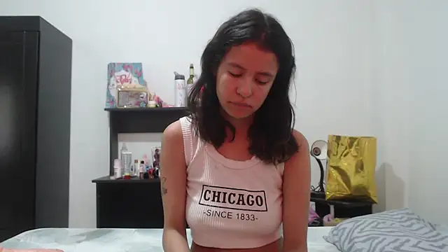 nathaly jones  online show from 10, 6, 2026