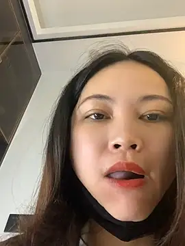 Snapshot of zhizhinaigai chatting on 5, 6, 2026 zhizhinaigai online show from 5, 6, 2026