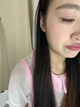 MengMeng0515 online show from 23, 6, 2026