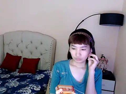 ShantalFoxxy  online show from 21, 6, 2026