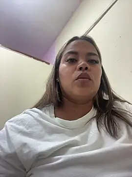 EmilyDuran  online show from 10, 6, 2026