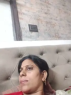 Soniya Roy online show from 9, 6, 2026