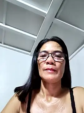ImYourWoman 55 online show from 15, 5, 2026