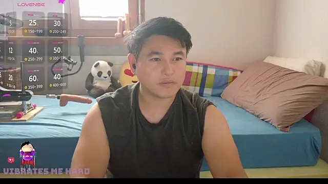 AsianBoy WhiteDaddy online show from 20, 9, 2025