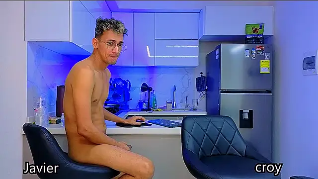 twoboyssex online show from 15, 6, 2026