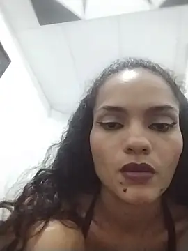 Snapshot of Karen_Ariass chatting on 7, 6, 2026 Karen Ariass online show from 7, 6, 2026