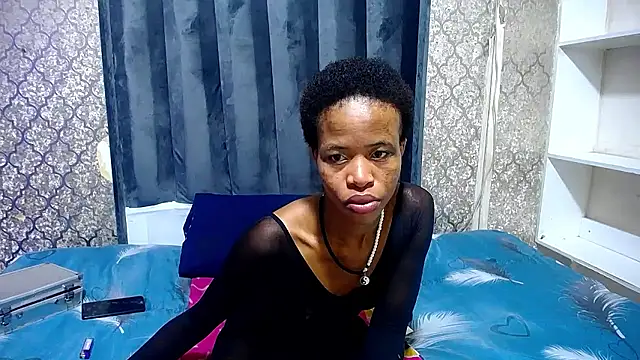 SexyChantyBabe25 online show from 13, 6, 2026