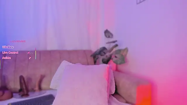 Lily-Soto online show from 30, 5, 2026