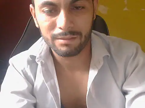 ursdreamperson online show from 19, 6, 2026